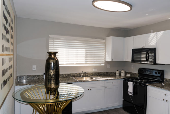 Brentwood Creek Apartments gallery 4